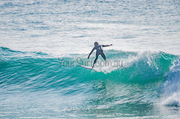 Whale_Beach_201204_080938_0521