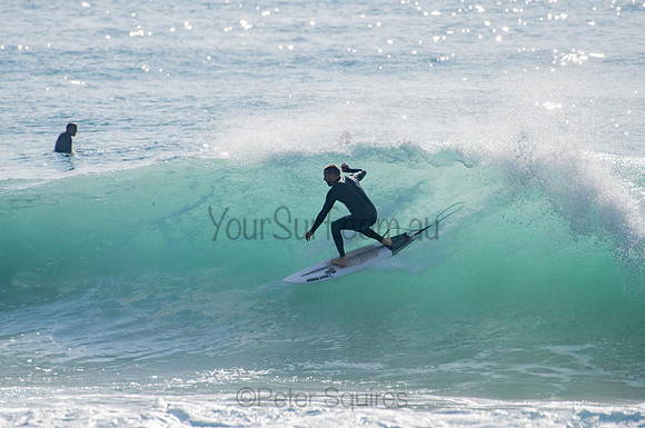 Whale_Beach_201204_081328_0564