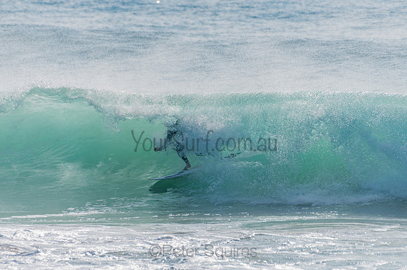 Whale_Beach_201204_081330_0572