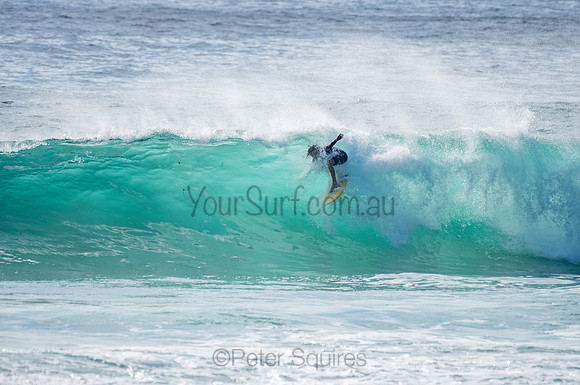 Whale_Beach_201204_081750_0607