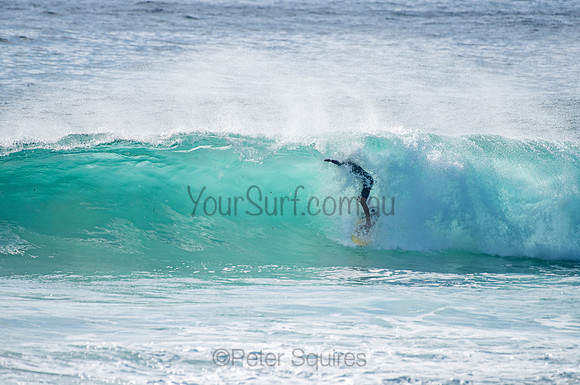 Whale_Beach_201204_081750_0609
