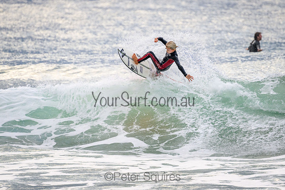 Whale_Beach_220505_070837_0052