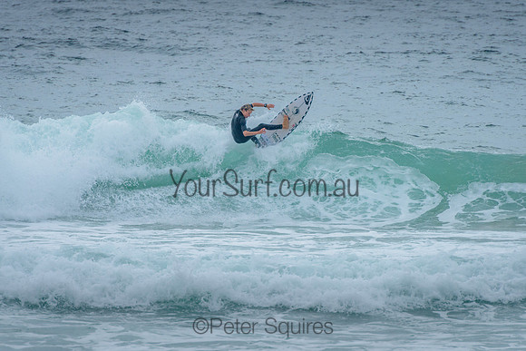 Whale_Beach_220109_083639_0009