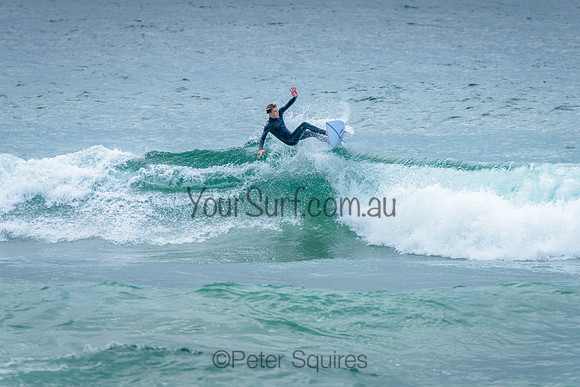 Whale_Beach_220109_090302_0057