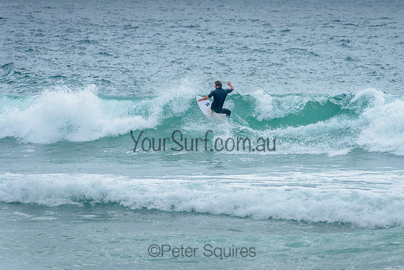 Whale_Beach_220109_091947_0094