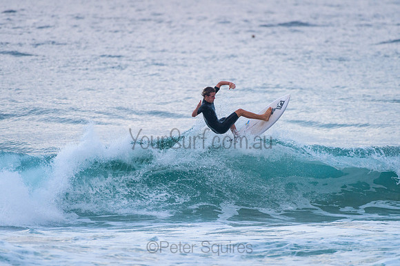 Whale_Beach_210201_072158_0005