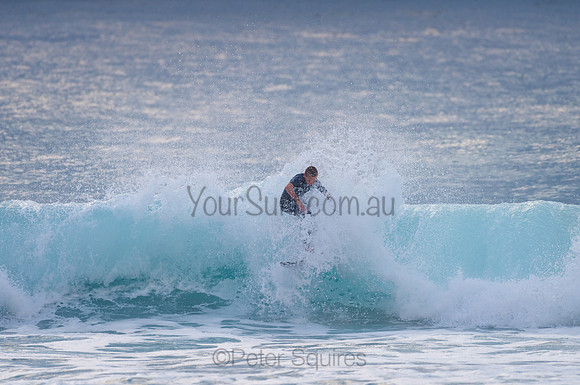 Whale_Beach_210201_073013_0042