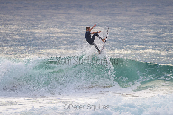 Whale_Beach_210201_073440_0060