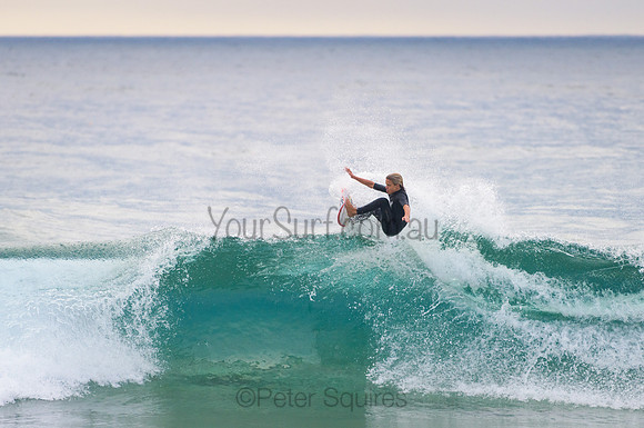 Whale_Beach_210201_073858_0077