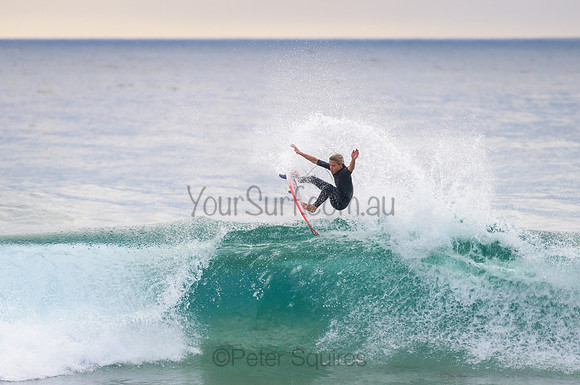 Whale_Beach_210201_073859_0078