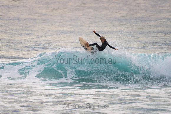Whale_Beach_210201_073937_0089