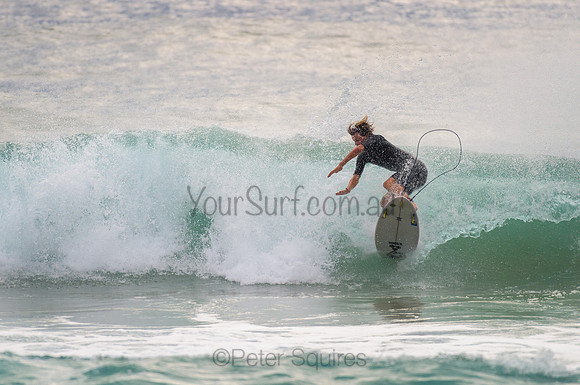 Whale_Beach_210201_074456_0116