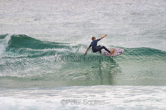 Whale_Beach_210201_074818_0132