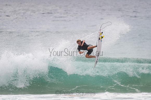 Whale_Beach_210201_074922_0143