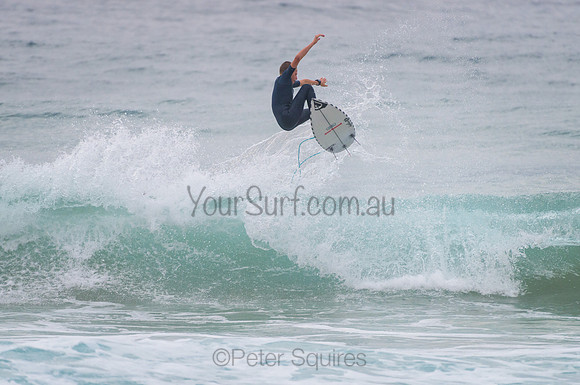Whale_Beach_210201_075305_0172