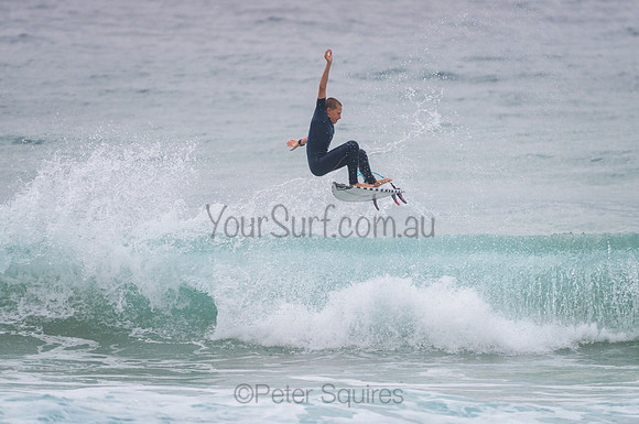 Whale_Beach_210201_075305_0173