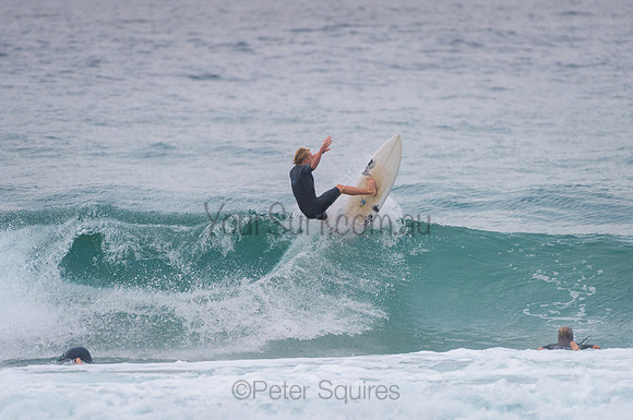 Whale_Beach_210201_075412_0191