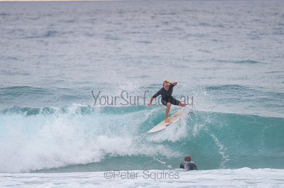 Whale_Beach_210201_075413_0196