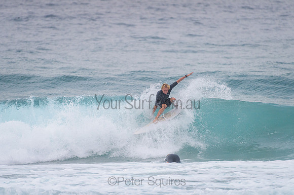 Whale_Beach_210201_075413_0198