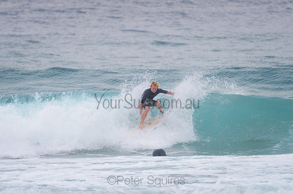 Whale_Beach_210201_075413_0199