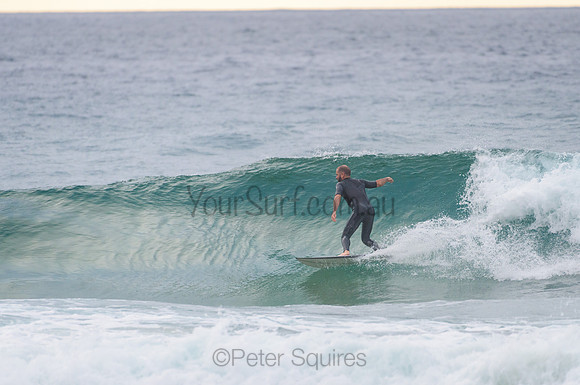 Whale_Beach_210201_075603_0211