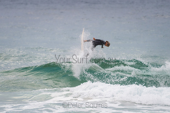 Whale_Beach_210201_075912_0228