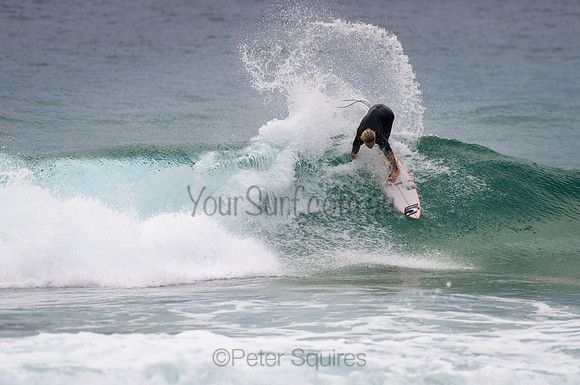 Whale_Beach_210201_080143_0243