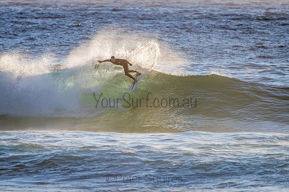 Whale Beach_210207_070253_0110