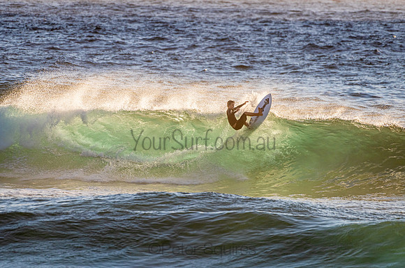 Whale Beach_210207_070536_0142