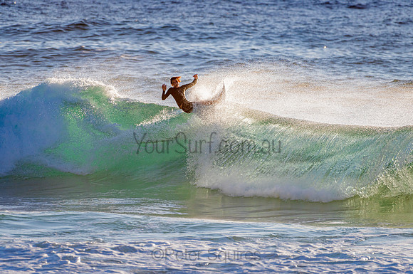 Whale Beach_210207_071849_0316
