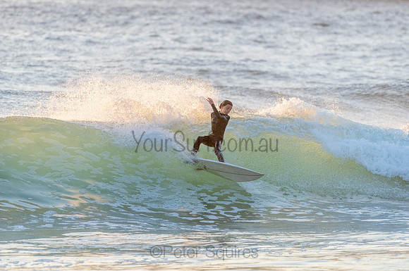 Whale Beach_210211_064648_0058