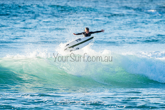 Whale Beach_210211_071713_0399