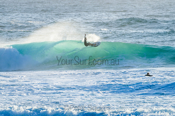 Whale Beach_210222_073409_0283