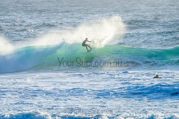 Whale Beach_210222_073410_0286