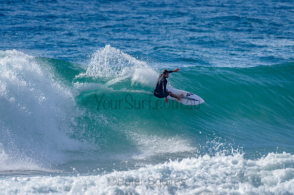 Whale Beach_210225_092526_0198
