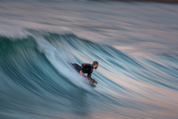 Body boarder surf photo - speed blur