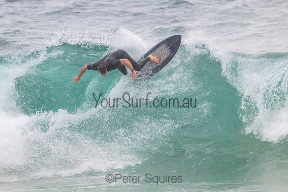 Whale_Beach_220513_082314_0101-Edit