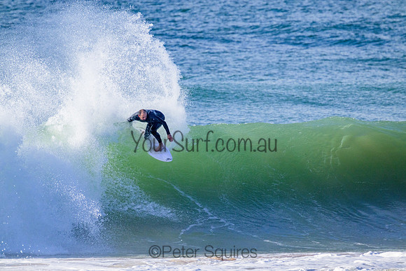 Whale_Beach_220724_092805_0179