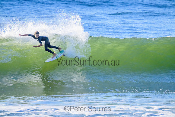 Whale_Beach_220314_081417_0163