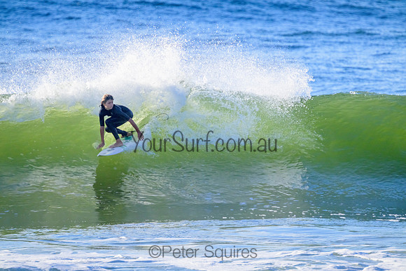 Whale_Beach_220314_081417_0166