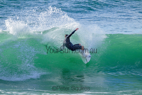 Whale_Beach_220416_081935_0101