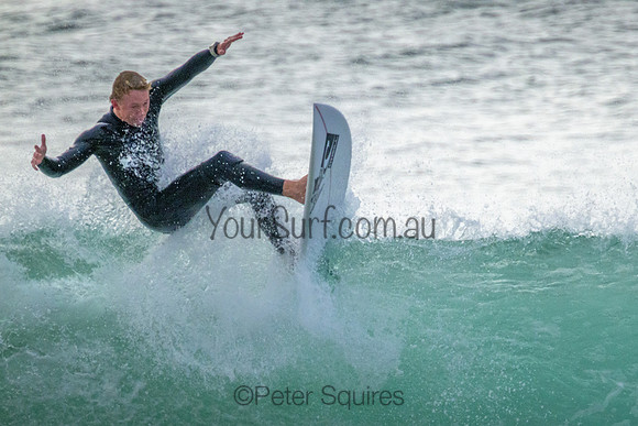 Whale_Beach_220809_081746_0061