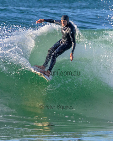Whale_Beach_220729_083055_010-E