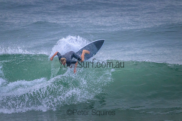 Whale_Beach_220318_084054_0011