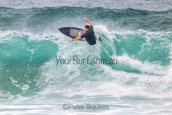 Whale_Beach_220513_075553_0052-Edit