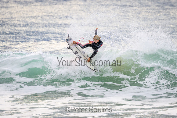 Whale_Beach_220505_070837_0055