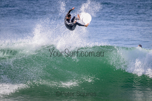 Whale_Beach_220730_102522_0043