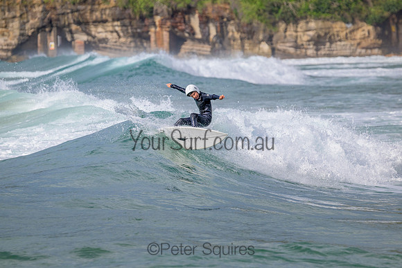 Whale_Beach_220910_085721_0008