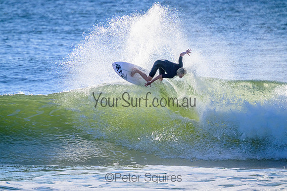Whale_Beach_220314_082238_0209