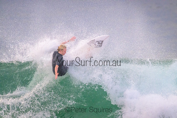 Whale_Beach_220428_071913_0003